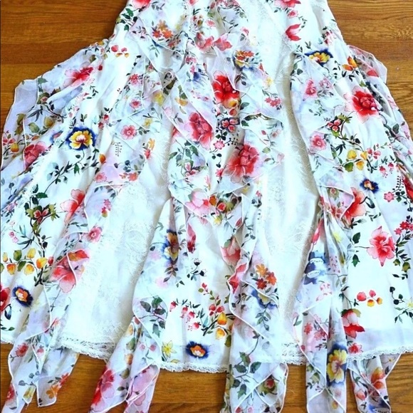 NWT-Alice+Olivia Yulia Floral Lace Godet Ruffle - Picture 4 of 8